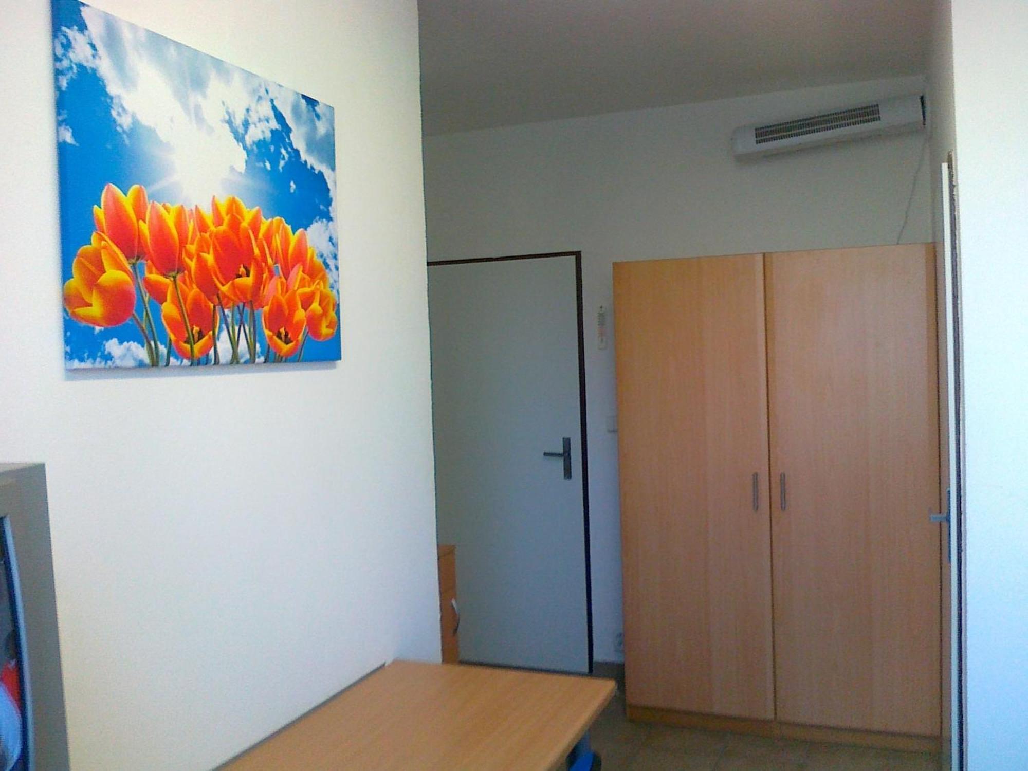 Einsteinova Petrzalka Station Homestay szállás Pozsony