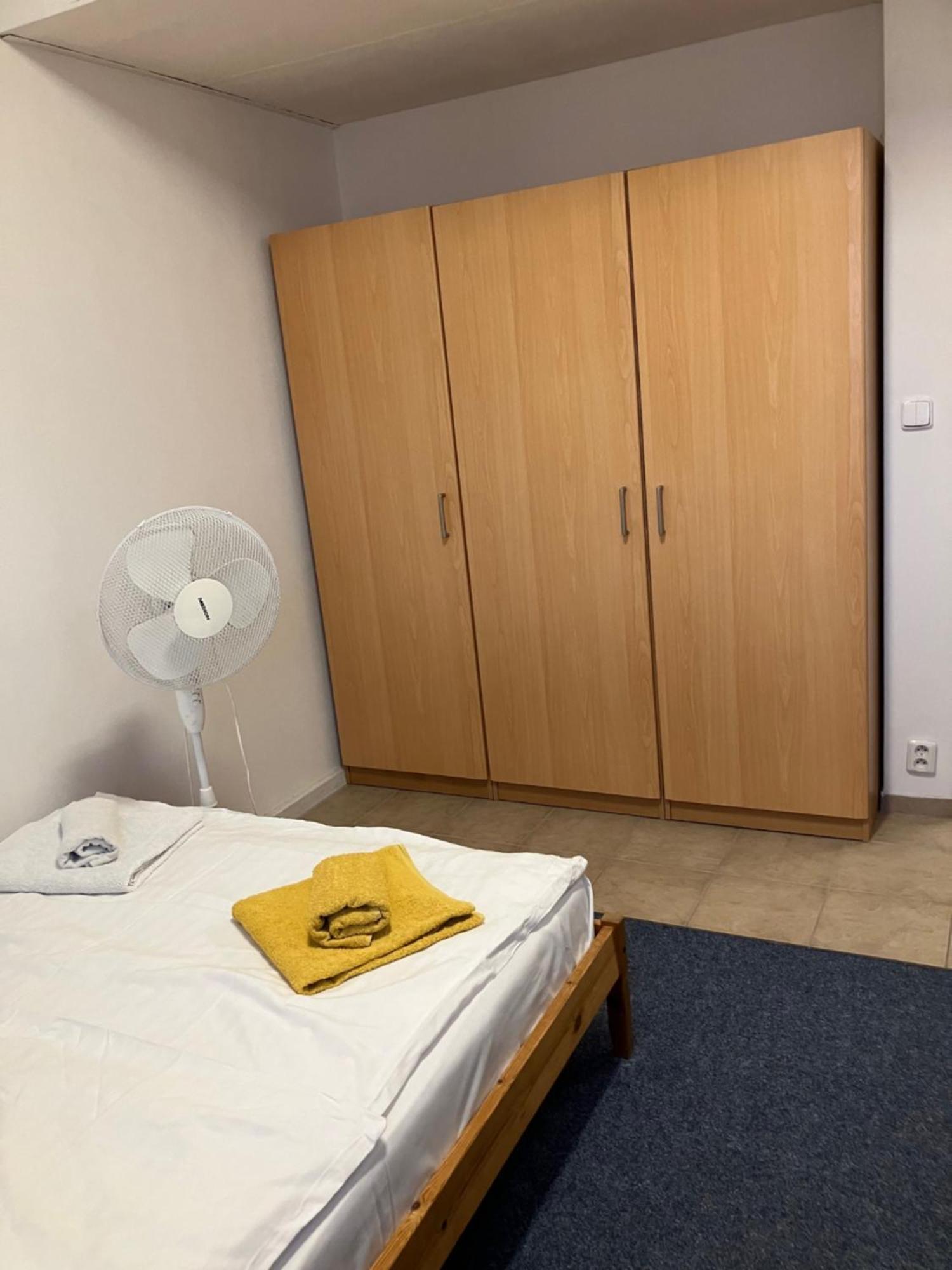 Homestay szállás Einsteinova Petrzalka Station *